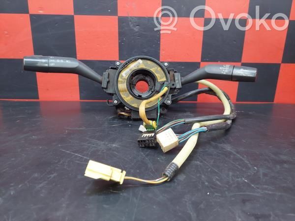 Isuzu D-Max Steering wheel buttons/switches 