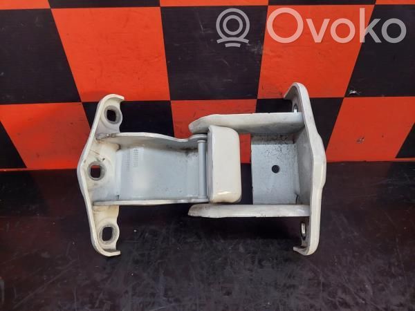 Front door upper hinge   904006707R,93458938,FIATTALENTO,OPELVIVARO
