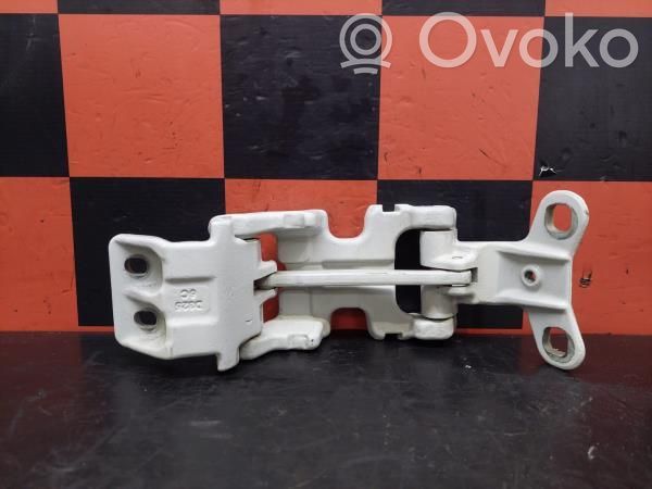 Rear door upper hinge   D3256C,CIMA