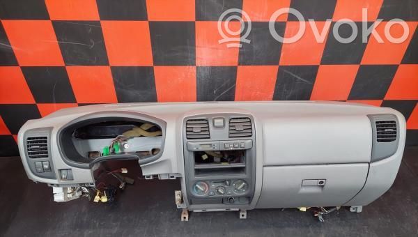 Панель   DMAX