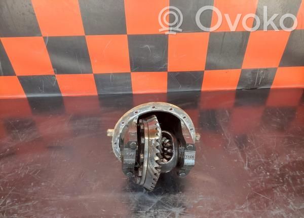 Front differential   4X4,TRASEIRO