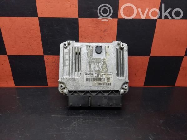 Unidad de control/módulo del motor   BOSCH0281012193,504121602