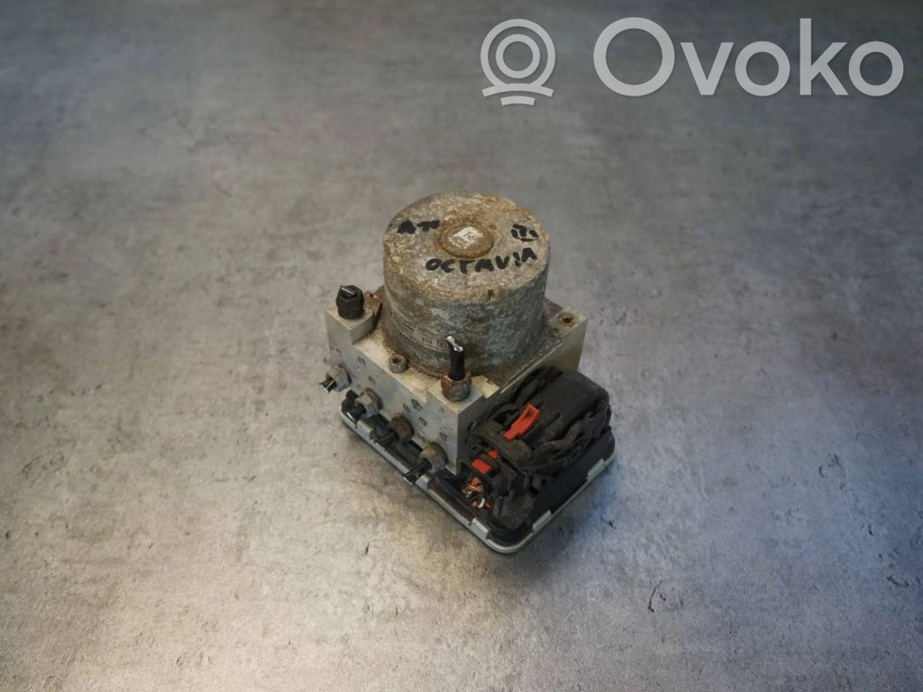 Skoda Octavia Mk3 (5E) Bomba de ABS 