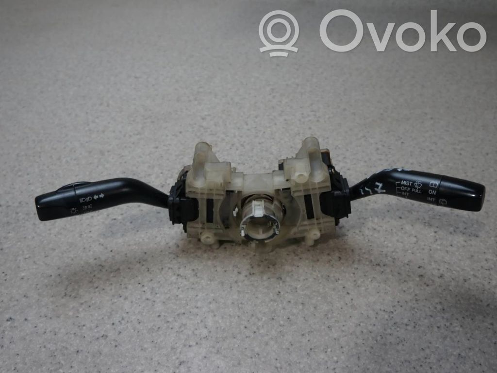 Mazda 323 F Wiper turn signal indicator stalk/switch 