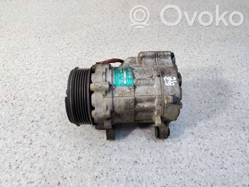 Volkswagen Polo III 6N 6N2 6NF Air conditioning (A/C) compressor (pump) 