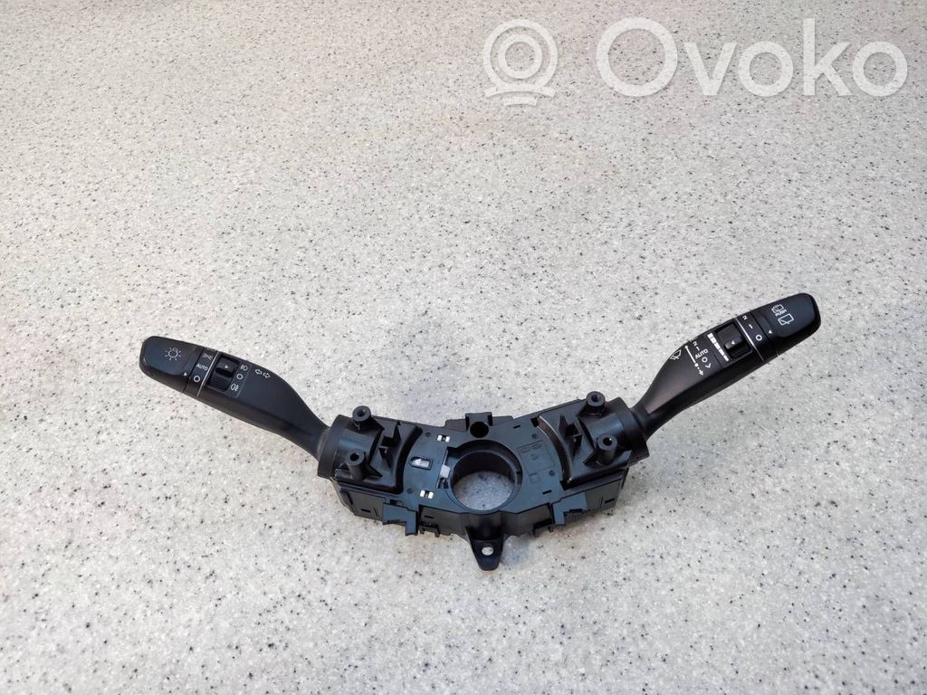 Hyundai Tucson TL Wiper turn signal indicator stalk/switch 
