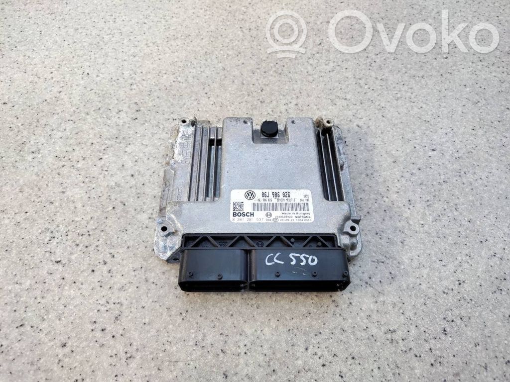 Volkswagen PASSAT CC Engine control unit/module ECU 