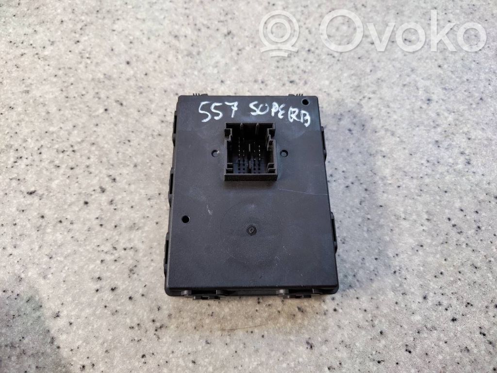 Skoda Superb B8 (3V) Keyless (KESSY) go control unit/module 