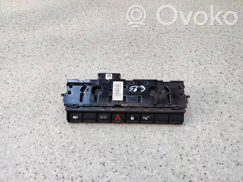 Renault Master III Hazard light switch 