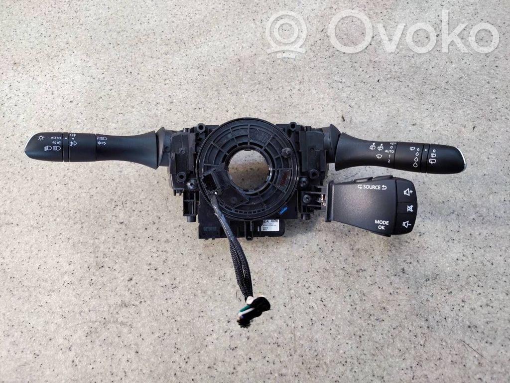 Renault Megane IV Indicator stalk 