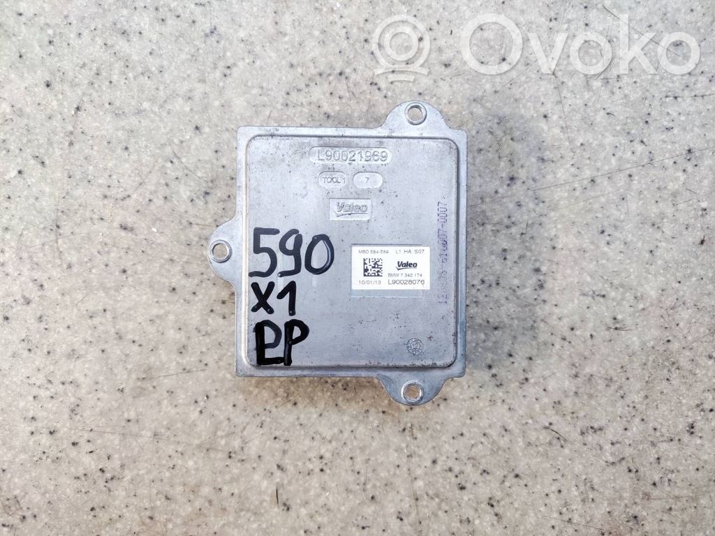 BMW X1 E84 Ksenona vadības bloks 