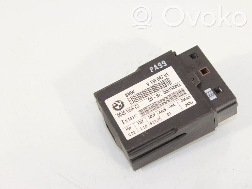 BMW 3 E90 E91 Seat belt adjustment motor 