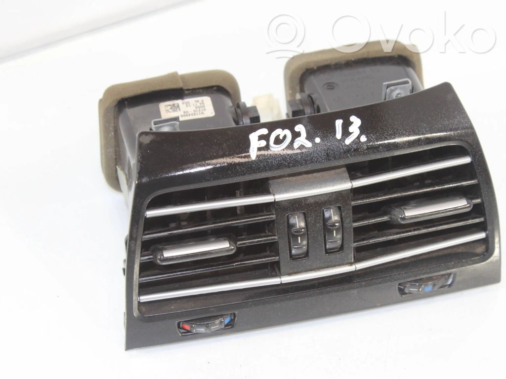 BMW 7 F01 F02 F03 F04 Kratka nawiewu tylna tunelu środkowego 