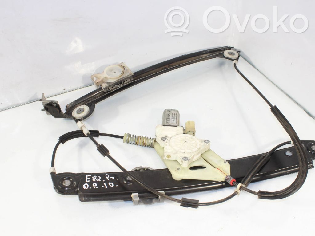 BMW 1 E81 E87 Front door window regulator with motor 