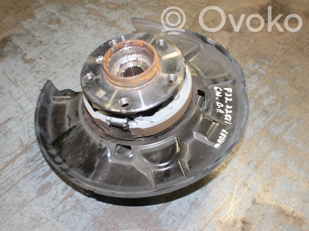 BMW 2 F22 F23 Mozzo portante ruota posteriore (usato) 