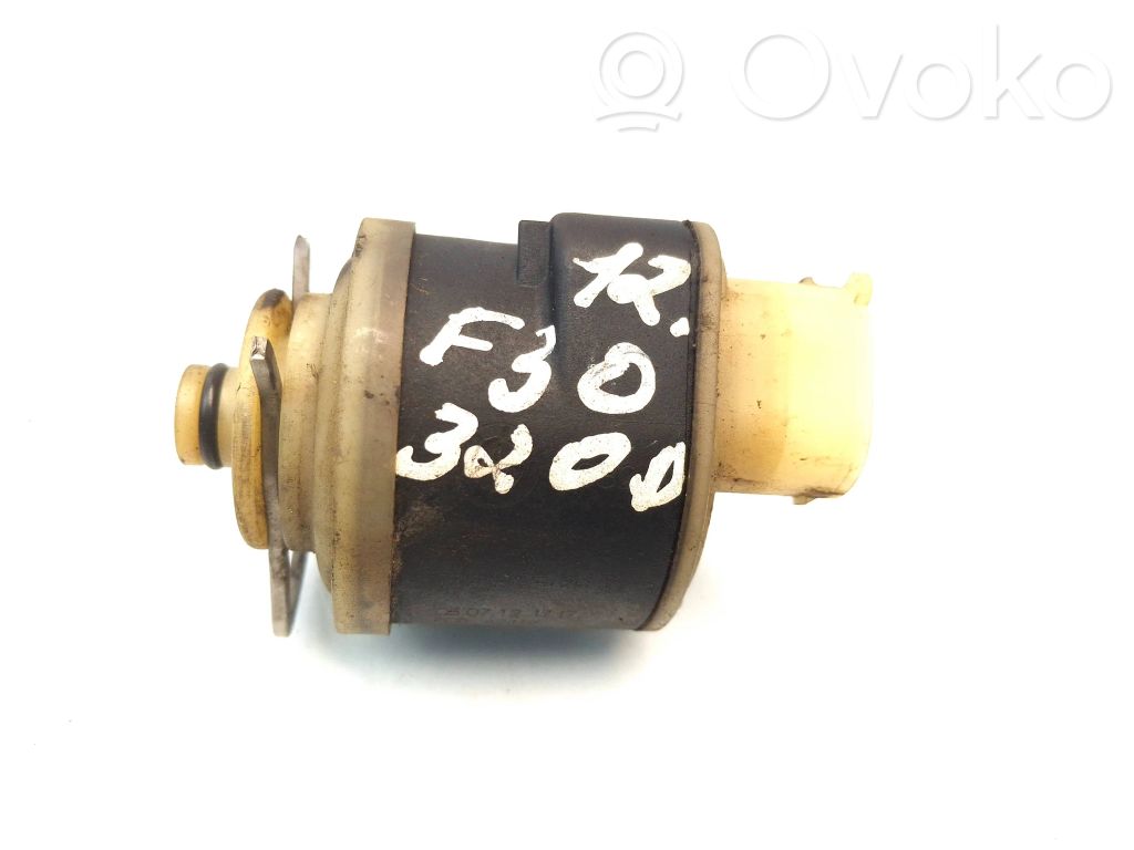 BMW 3 F30 F35 F31 Calentador del filtro de combustible 