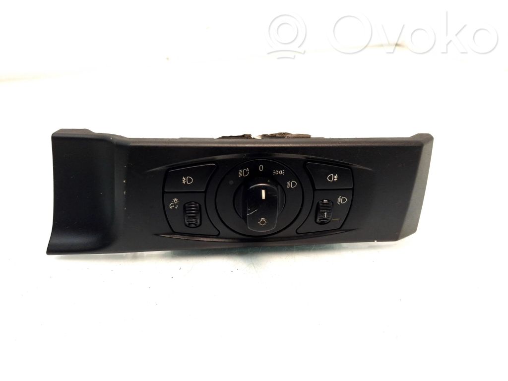BMW 5 E60 E61 Lukturu slēdzis 