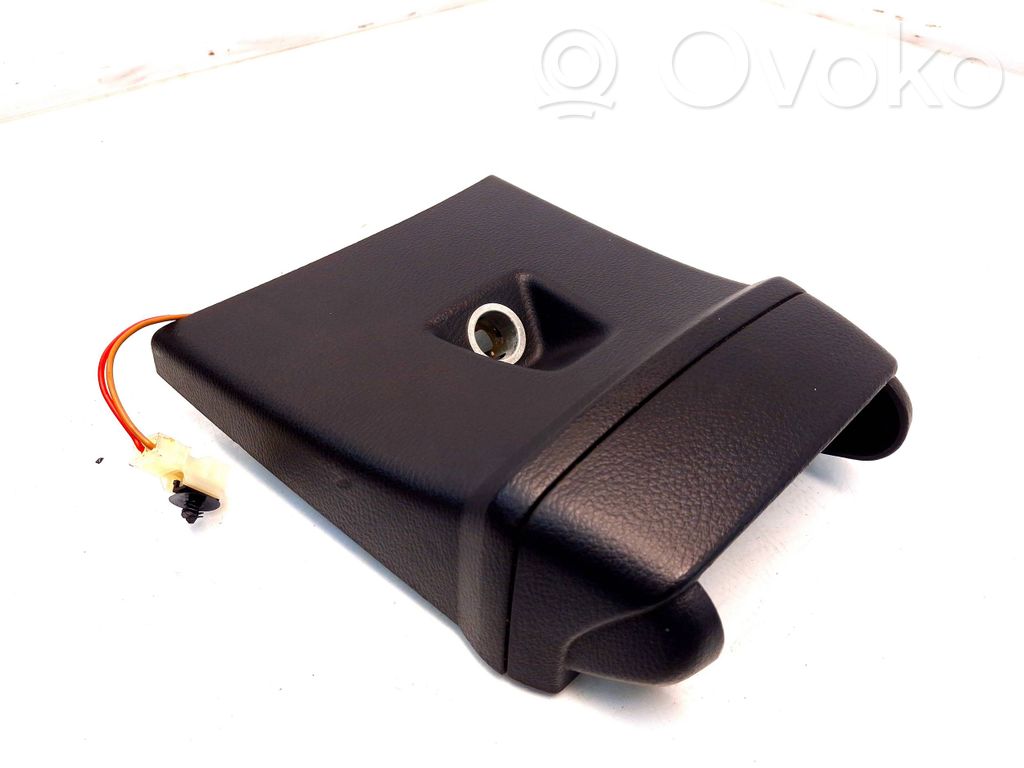 BMW X1 E84 Cigarette lighter rear 