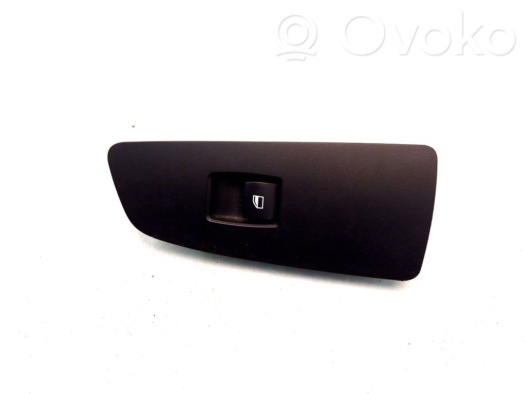 BMW 1 E81 E87 Electric window control switch 