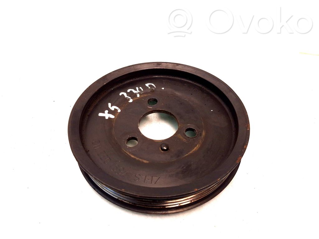 BMW X5 E53 Power steering pump pulley 