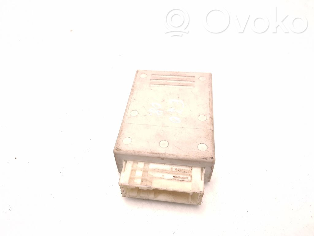 BMW X5 E70 Tire pressure control unit 