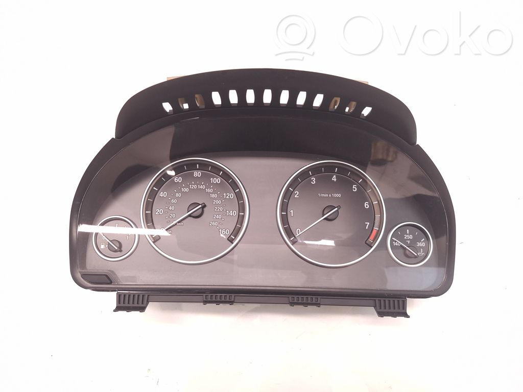 BMW X3 F25 Speedometer (instrument cluster) 