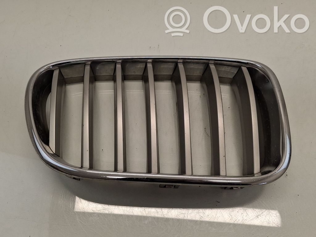 BMW X3 F25 Maskownica / Grill / Atrapa górna chłodnicy 