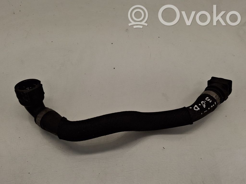 BMW X5 E70 Engine coolant pipe/hose 