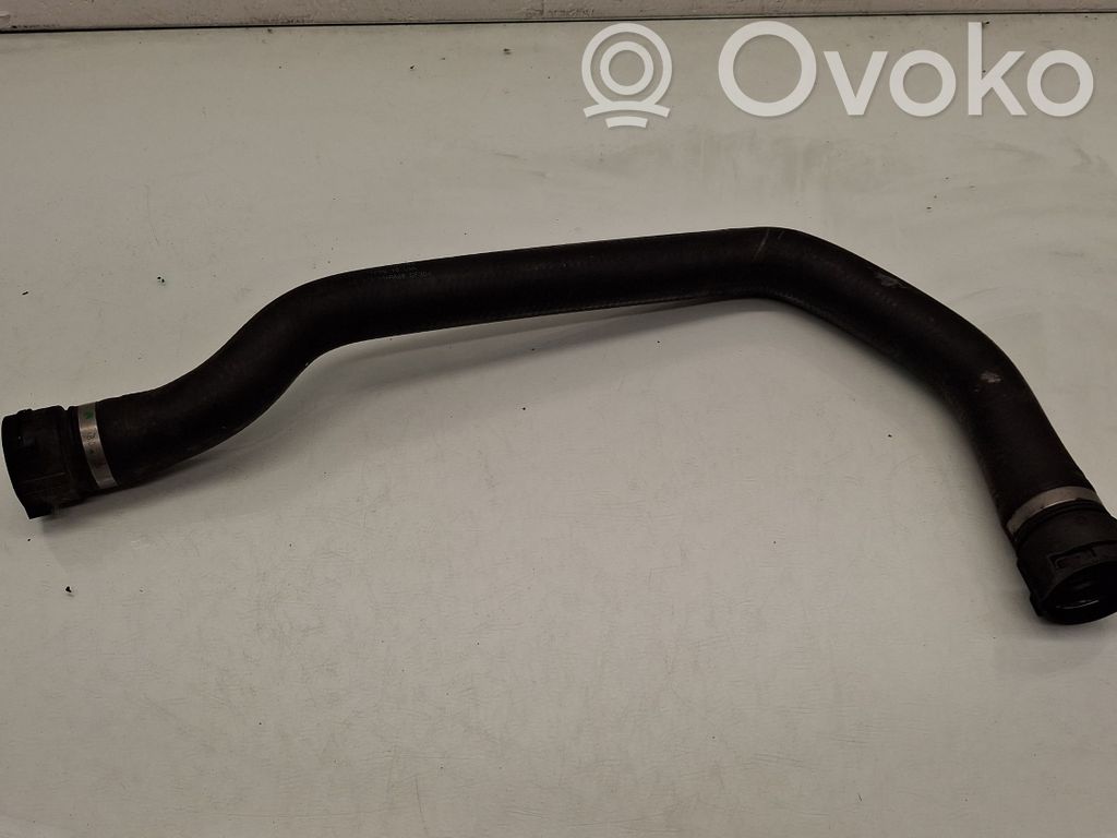 BMW X5 E70 Engine coolant pipe/hose 