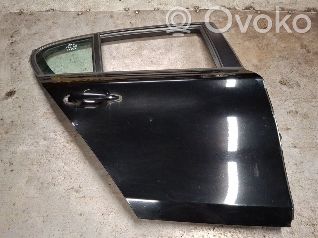 BMW 1 E81 E87 Aizmugurējās durvis 