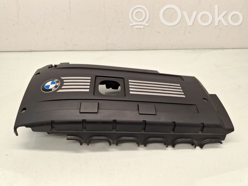 BMW 5 E60 E61 Variklio dangtis (apdaila) 