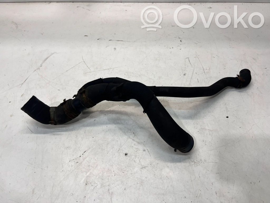 Audi A6 S6 C6 4F Engine coolant pipe/hose 