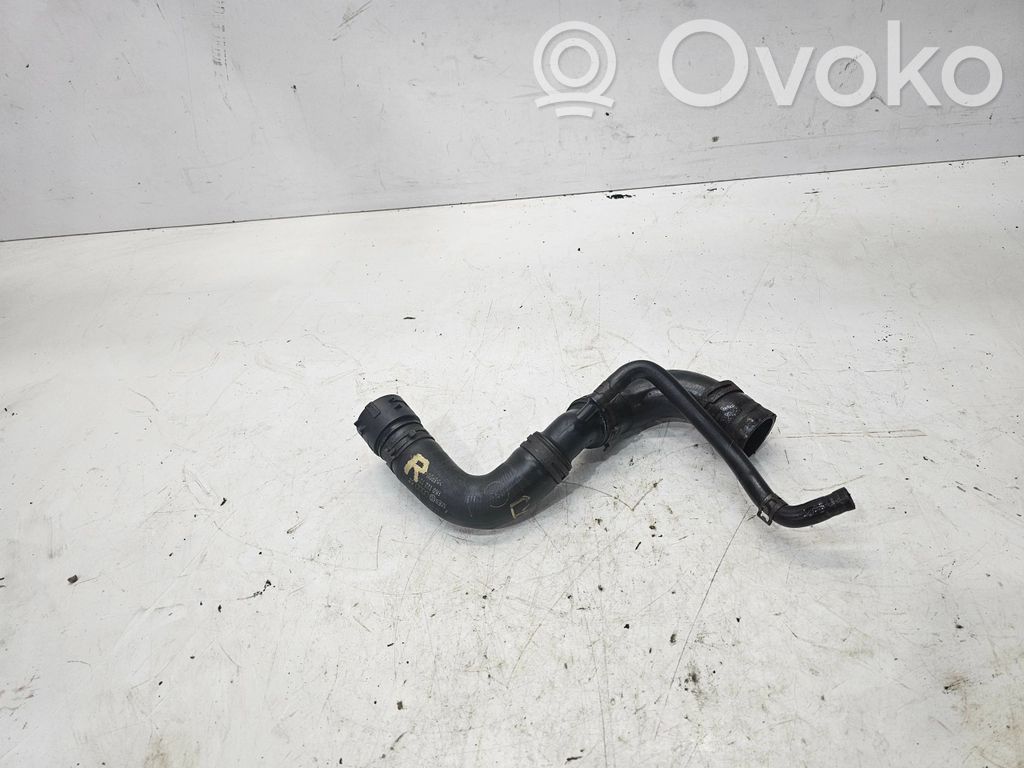 Engine coolant pipe/hose