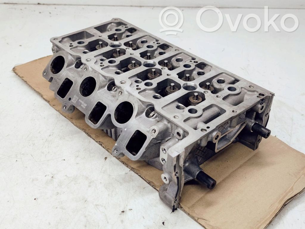 Culata del motor   0594AP