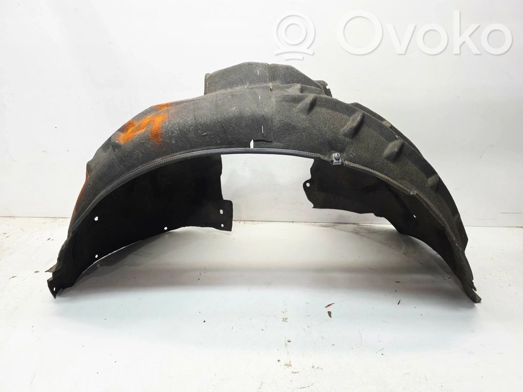 Arche d'aile avant   8W6821171C,8W6821171C,8W6821171C