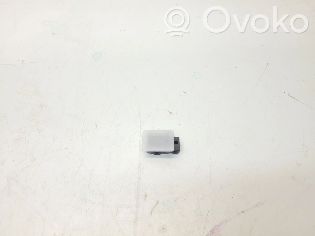 Audi Q3 F3 Headlining lighting console trim 