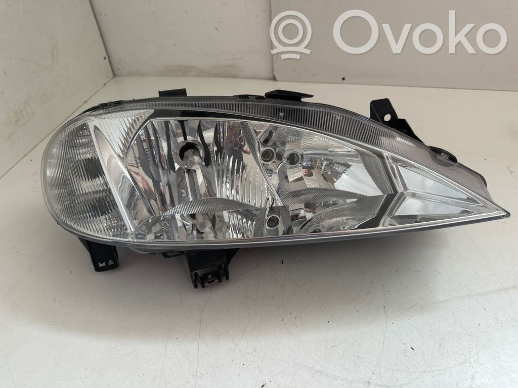 Renault Megane I Far 