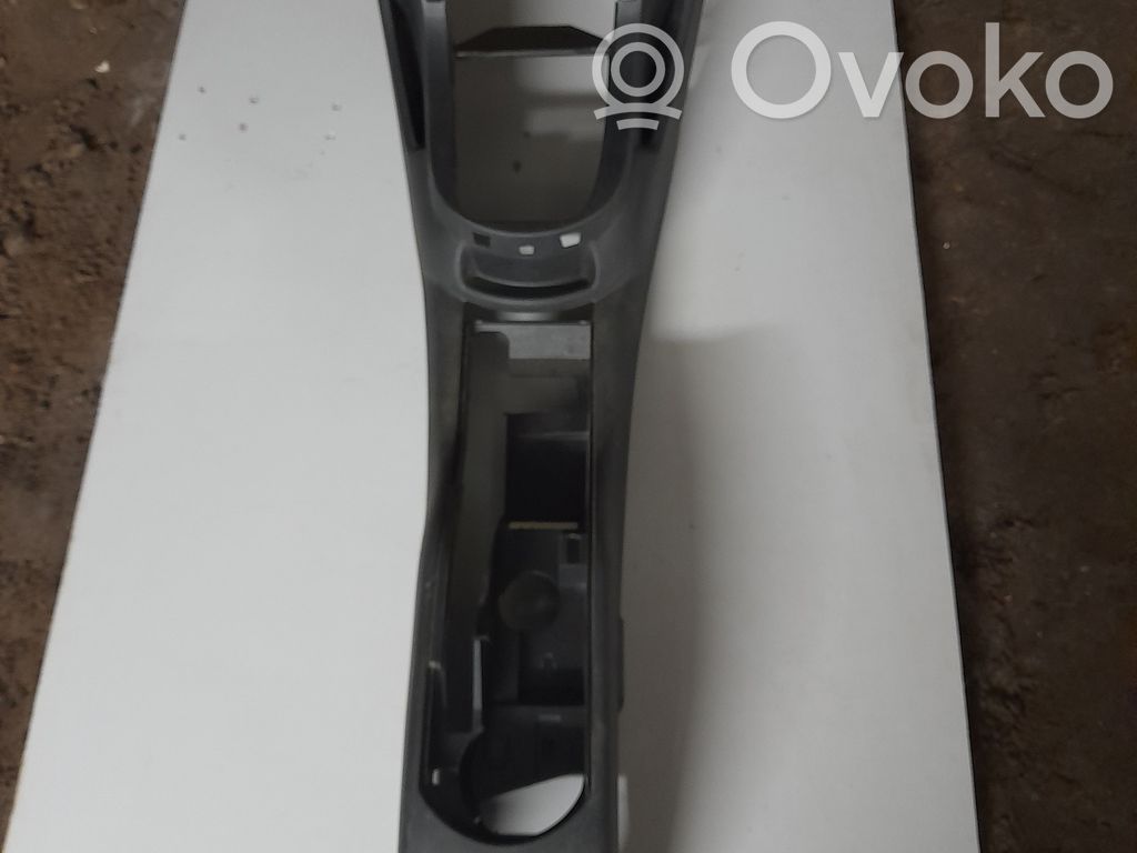 Citroen C4 I Center console 