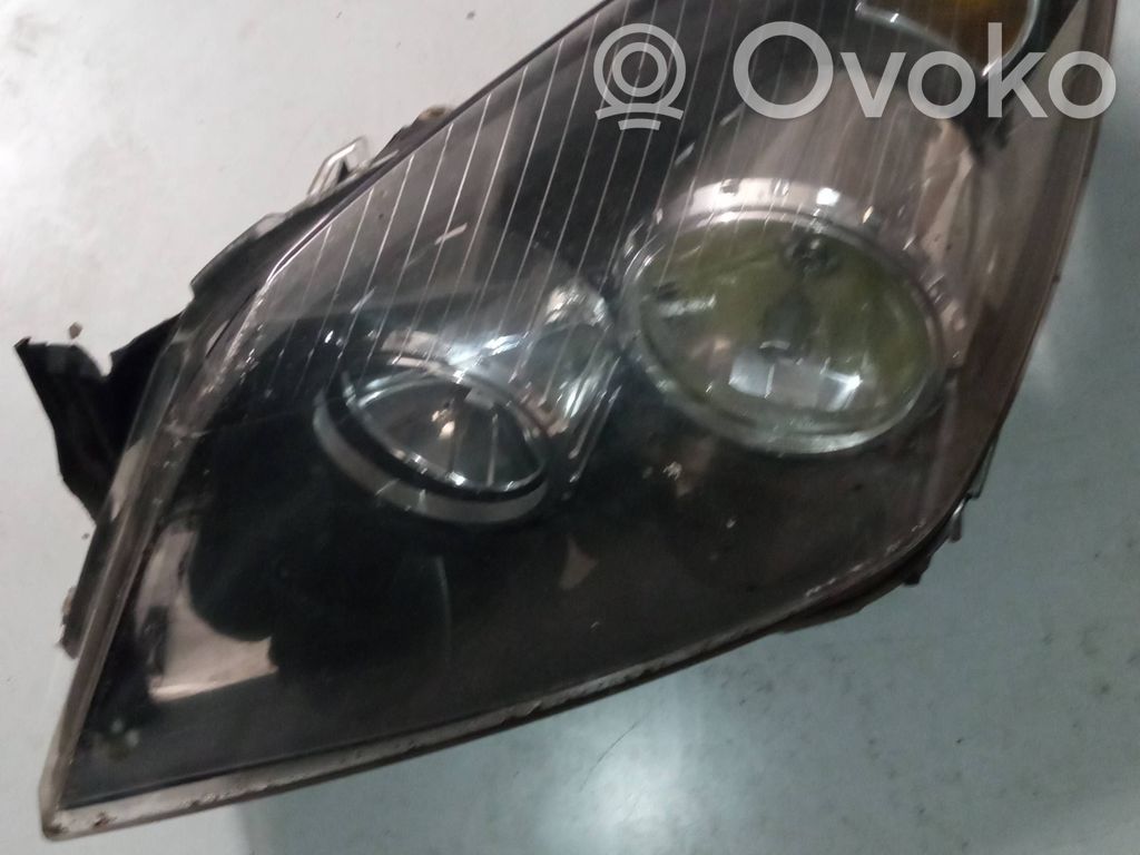 Opel Astra H Scheinwerfer 