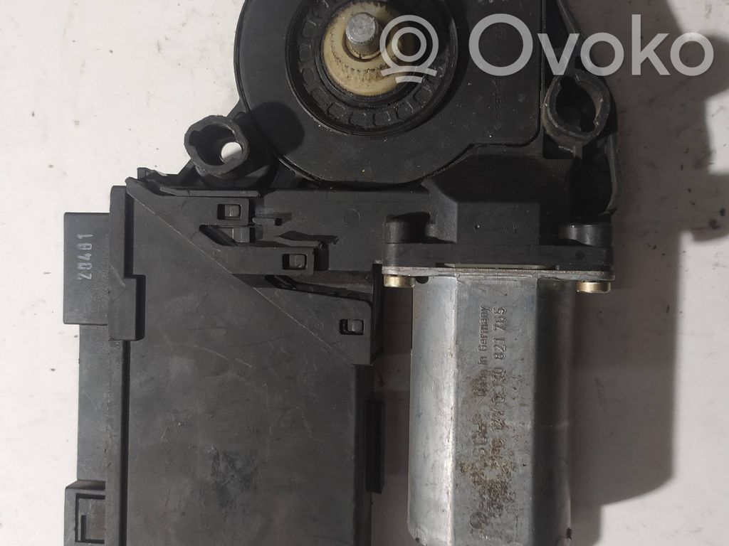 Front door window regulator motor   4E1959802C