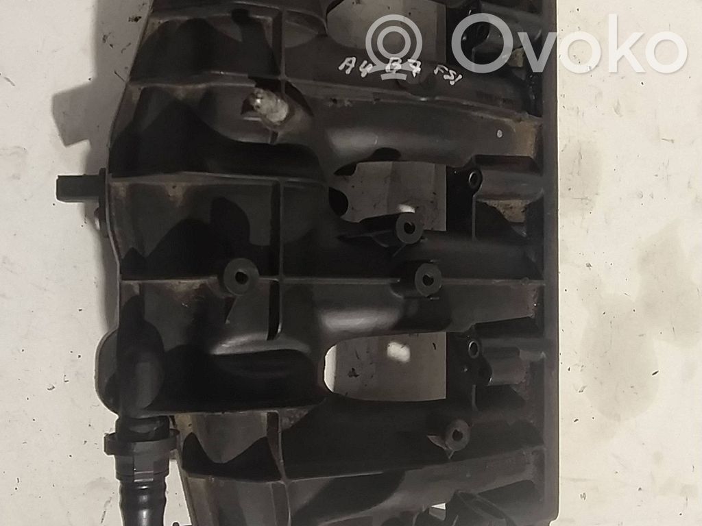 Audi A4 S4 B7 8E 8H Colector de admisión 