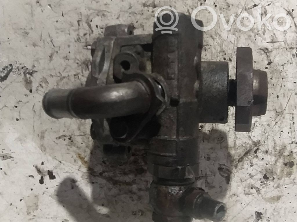 Audi A3 S3 8L Ohjaustehostimen pumppu 
