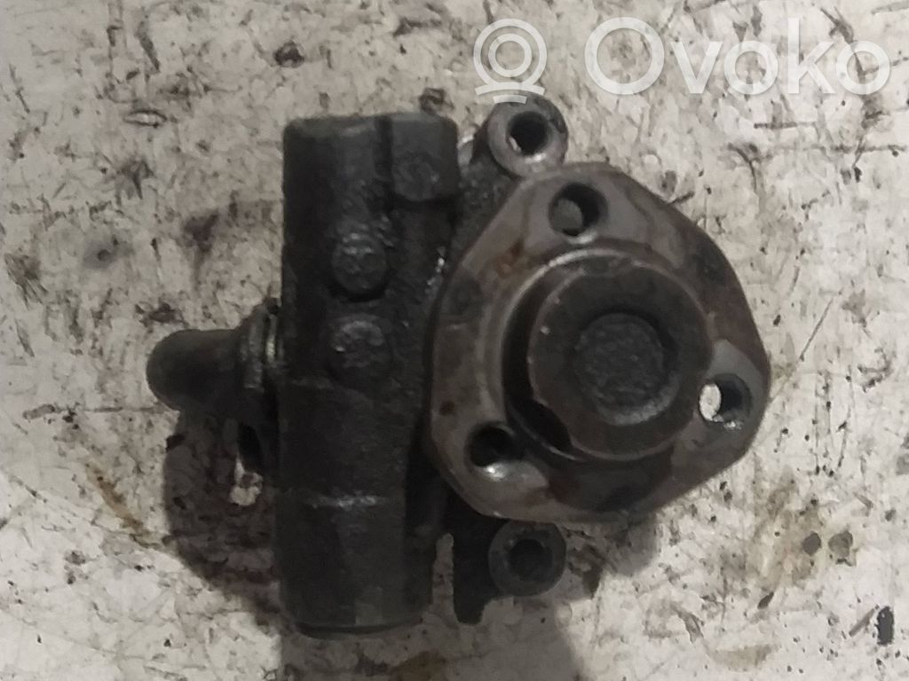 Audi A3 S3 8L Ohjaustehostimen pumppu 