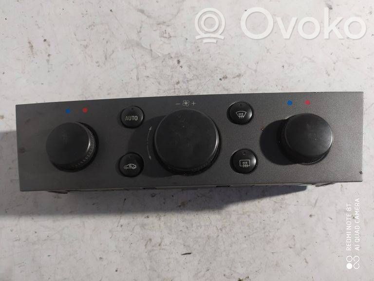 Climate control unit   13138196