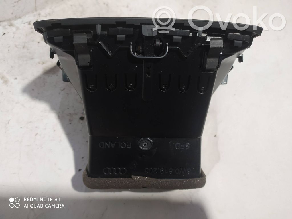 Audi A4 S4 B9 Kratka nawiewu tylna tunelu środkowego 
