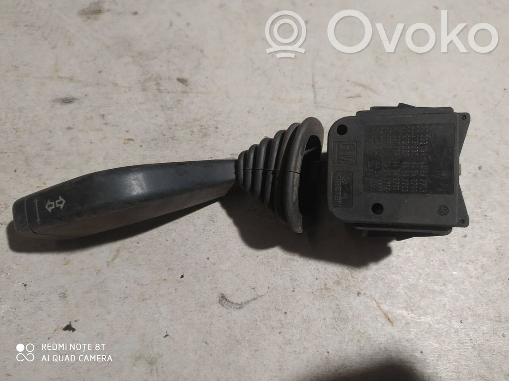 Opel Vectra B Leva indicatori 