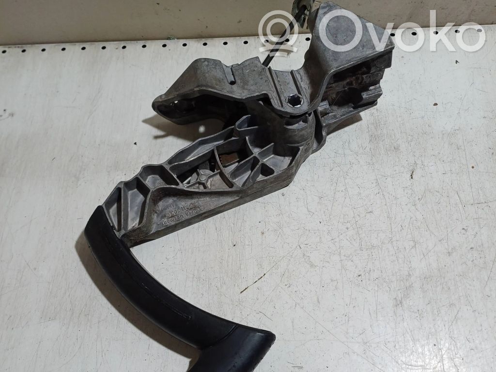 Audi A3 S3 8P Dźwignia hamulca ręcznego 