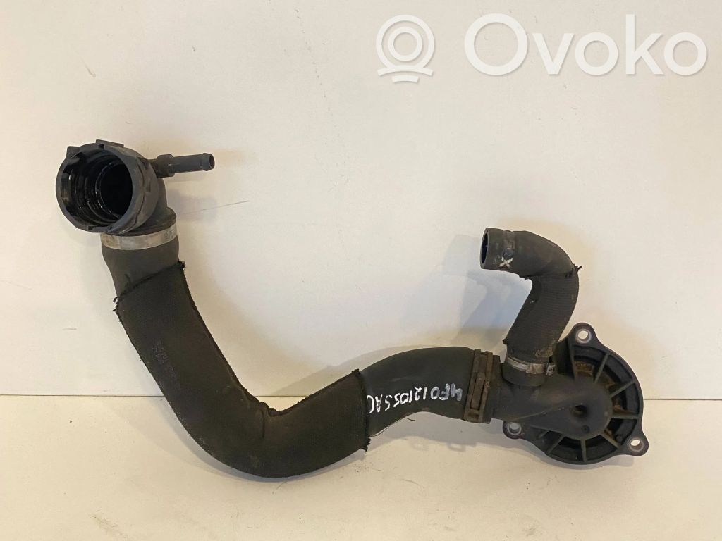 Audi A6 S6 C6 4F Engine coolant pipe/hose 