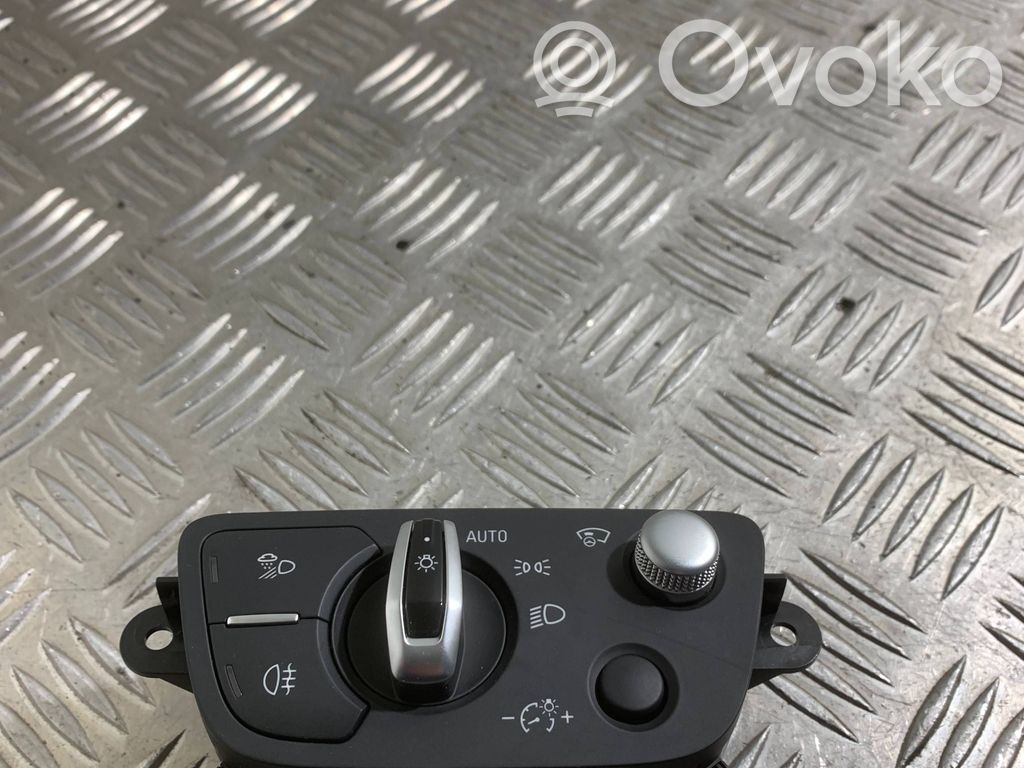 Audi Q7 4M Light switch 