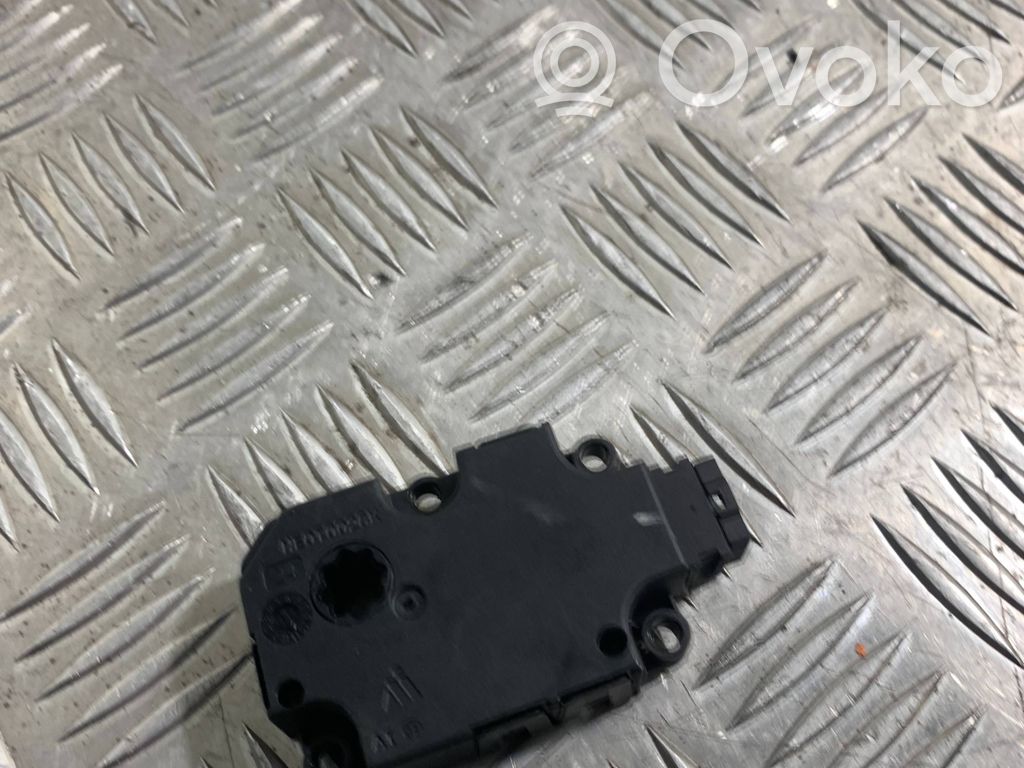 Audi Q7 4M Tuloilmaventtiilin käyttömoottori 
